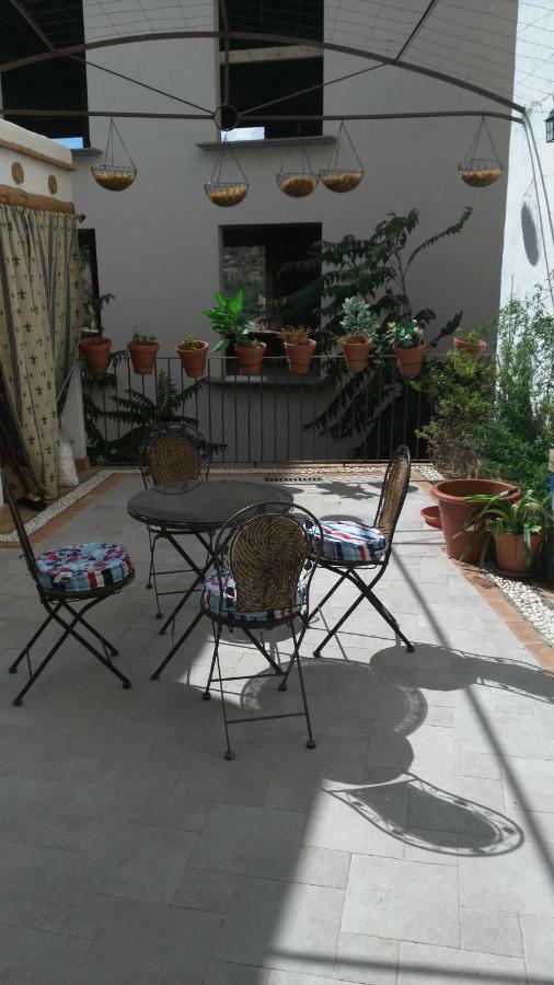 La Casa De Maria Guest House Algarinejo ภายนอก รูปภาพ